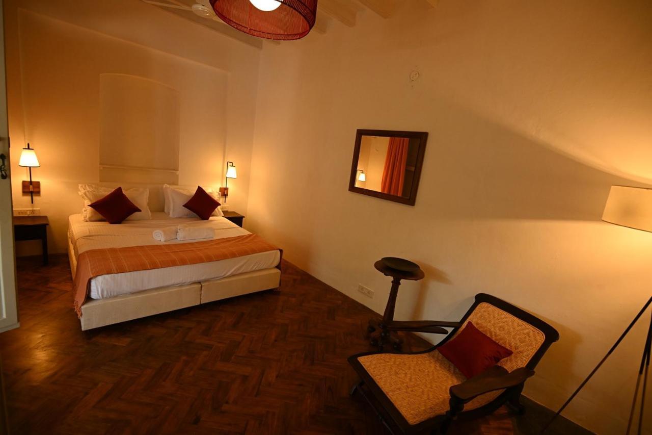 La Cedille - French Heritage House Pondicherry Phòng bức ảnh