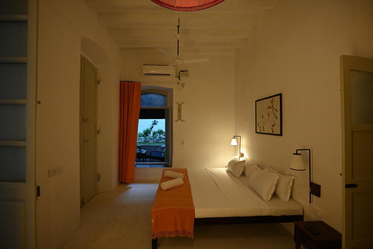 La Cedille - French Heritage House Pondicherry Phòng bức ảnh