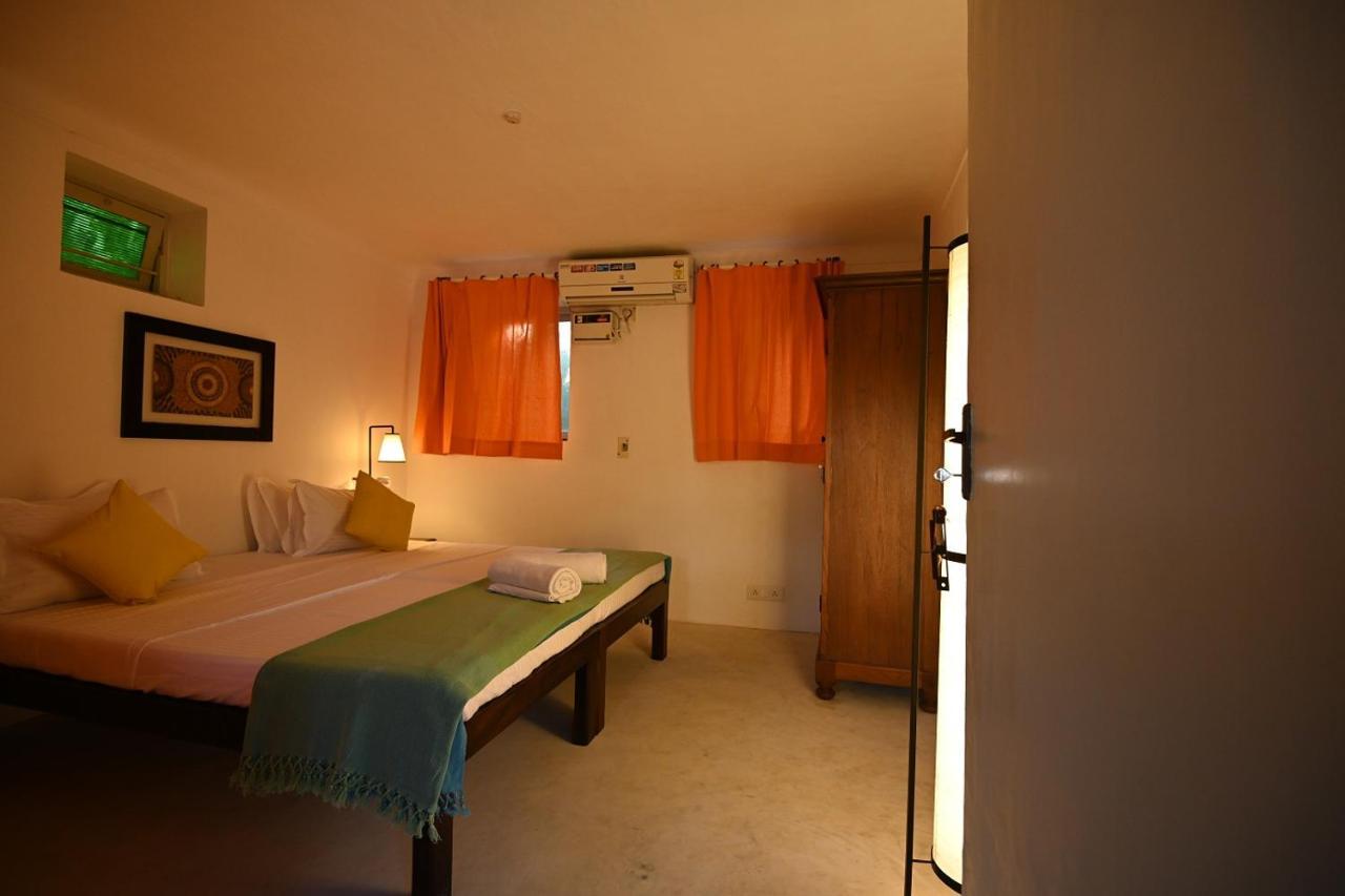 La Cedille - French Heritage House Pondicherry Phòng bức ảnh